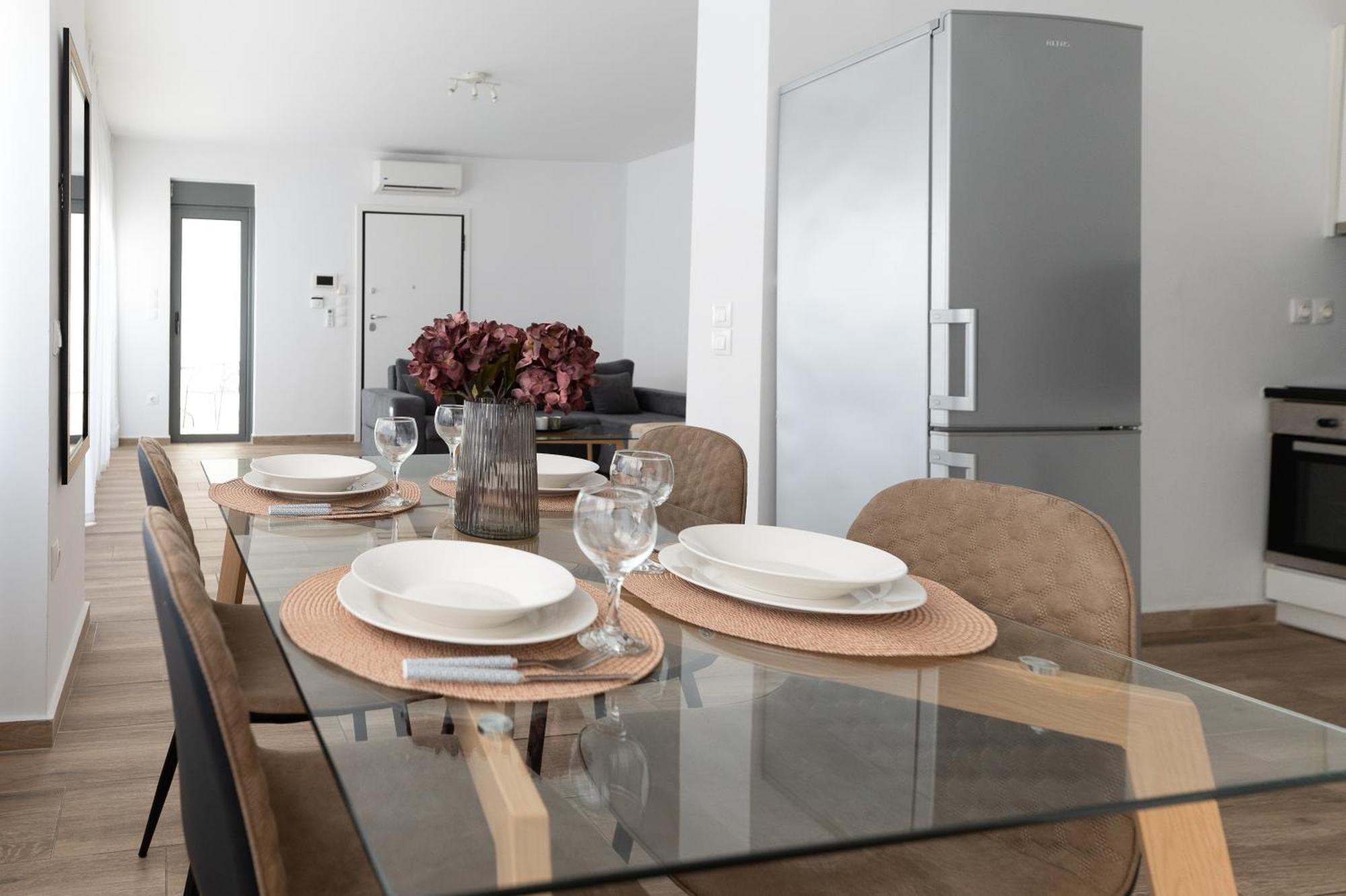Stylish Spacious Apartment In Palaio Faliro Athen Exterior foto