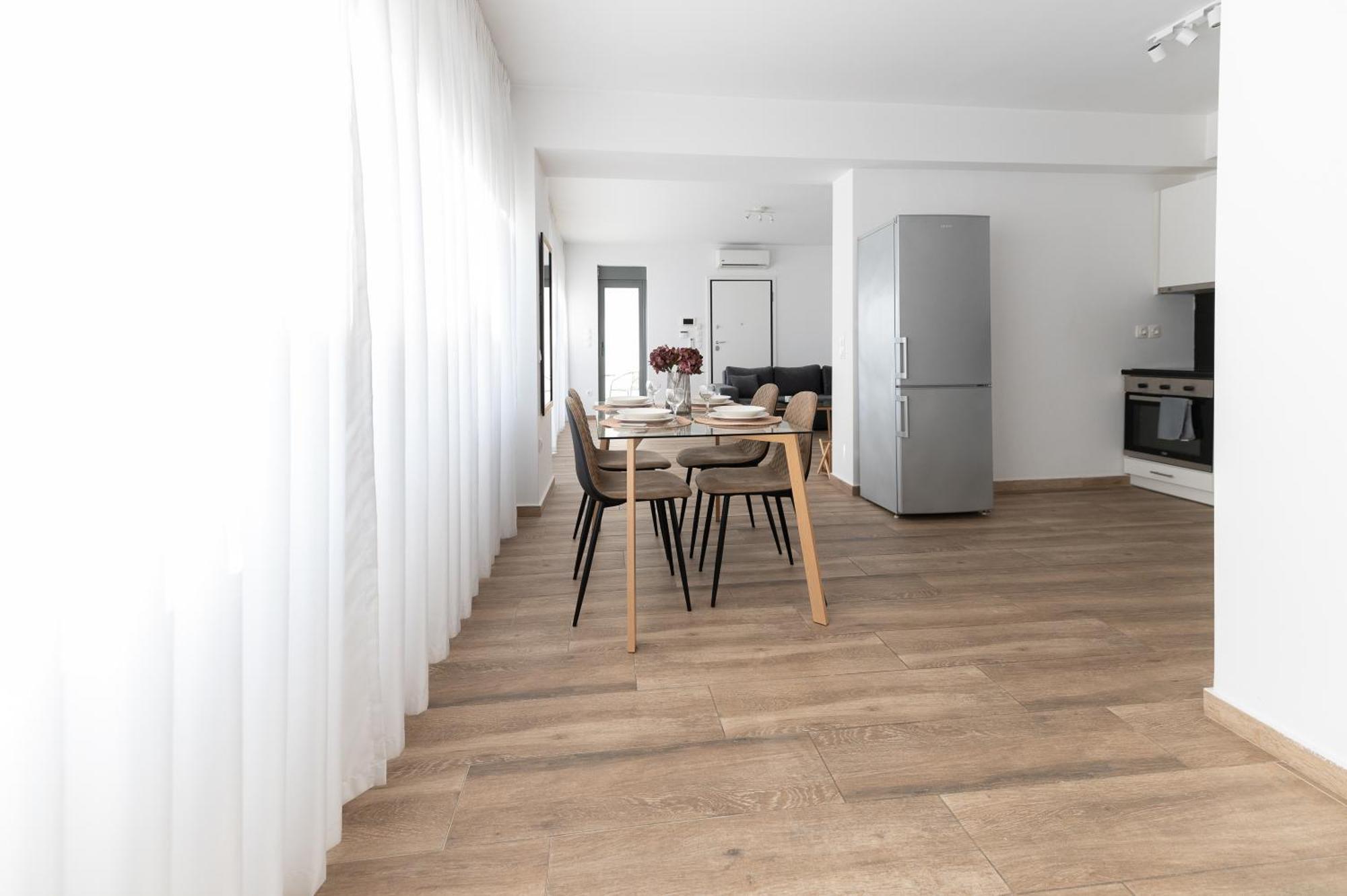 Stylish Spacious Apartment In Palaio Faliro Athen Exterior foto
